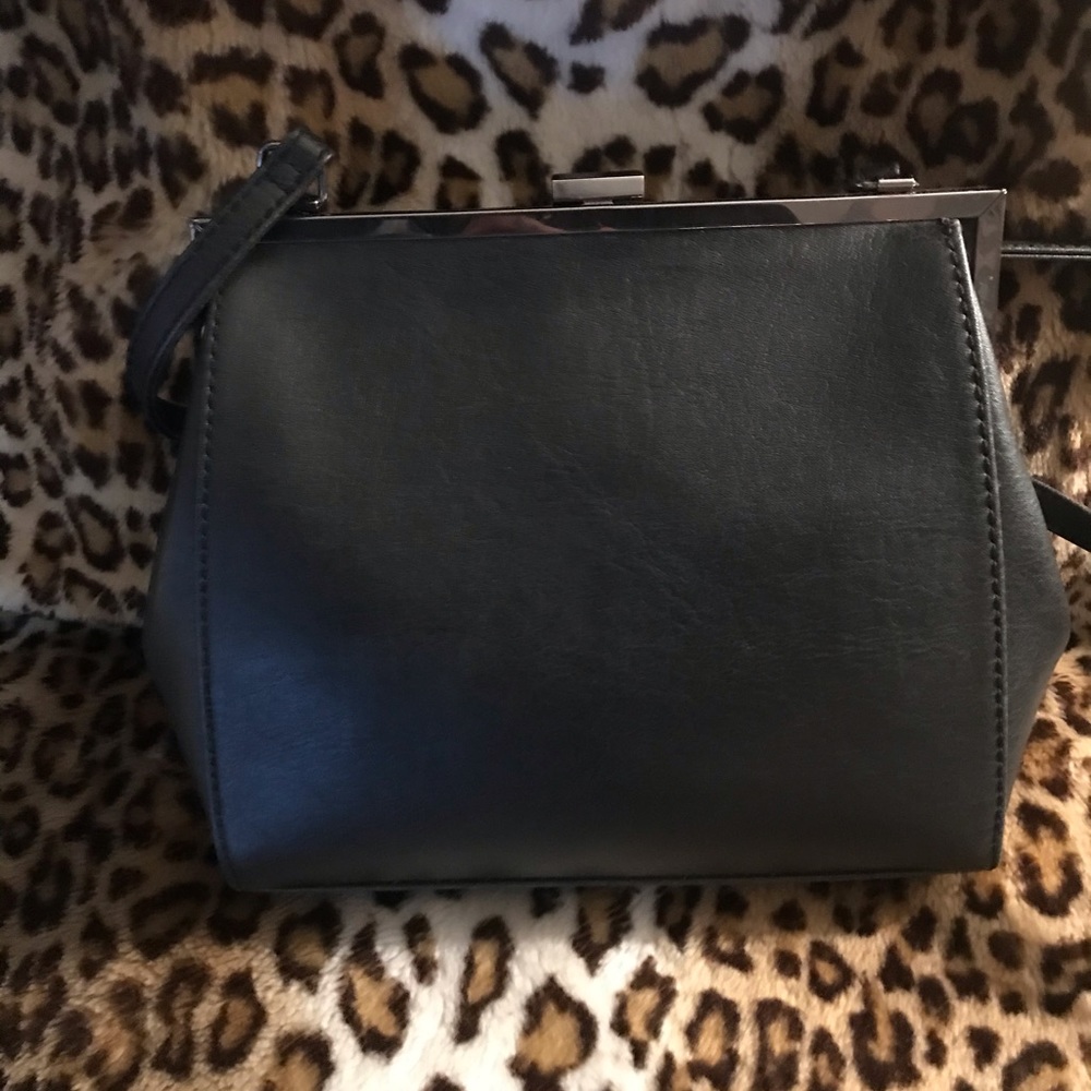 Matt & Nat Reika Frame Crossbody Bag - Picture 3 of 5